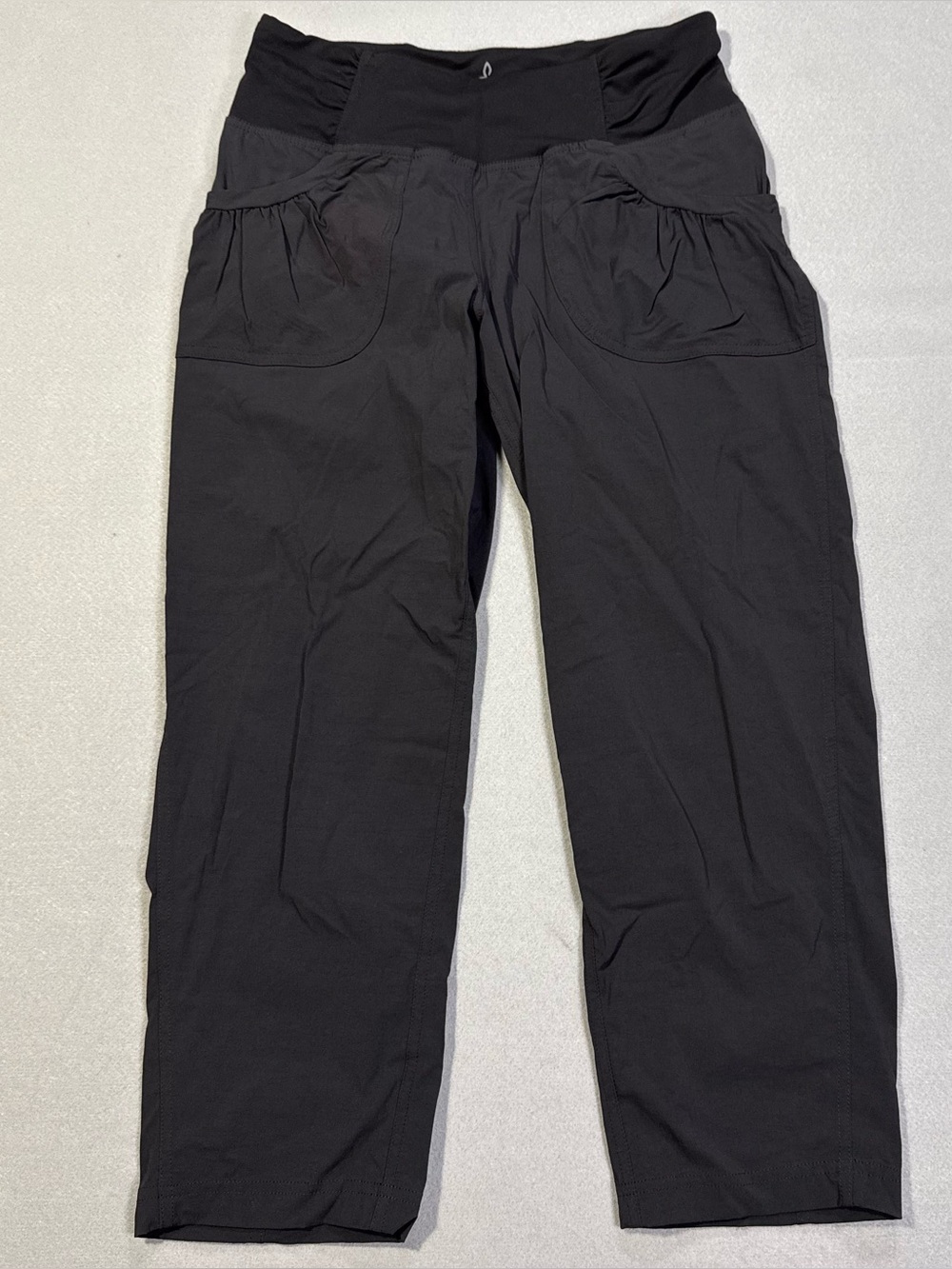 Prana Women’s Size Small Black Capri Pants Stretch Outdoor Hiking Travel